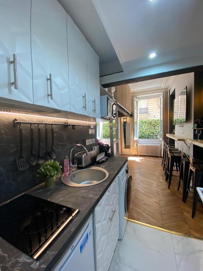 Aparthotel Beautiful Mini Loft Near Saint-Lazare Parigi Esterno foto