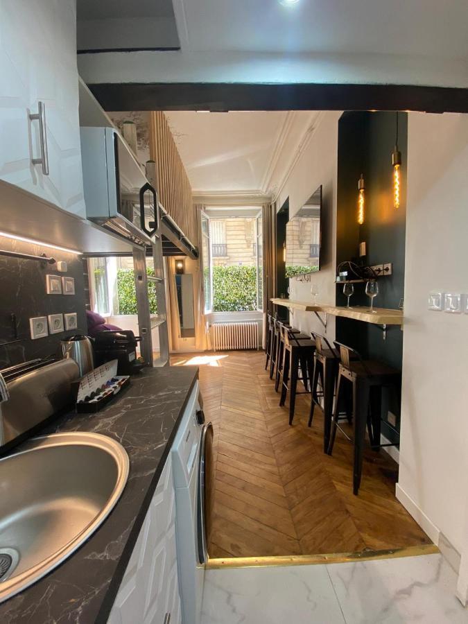 Aparthotel Beautiful Mini Loft Near Saint-Lazare Parigi Esterno foto