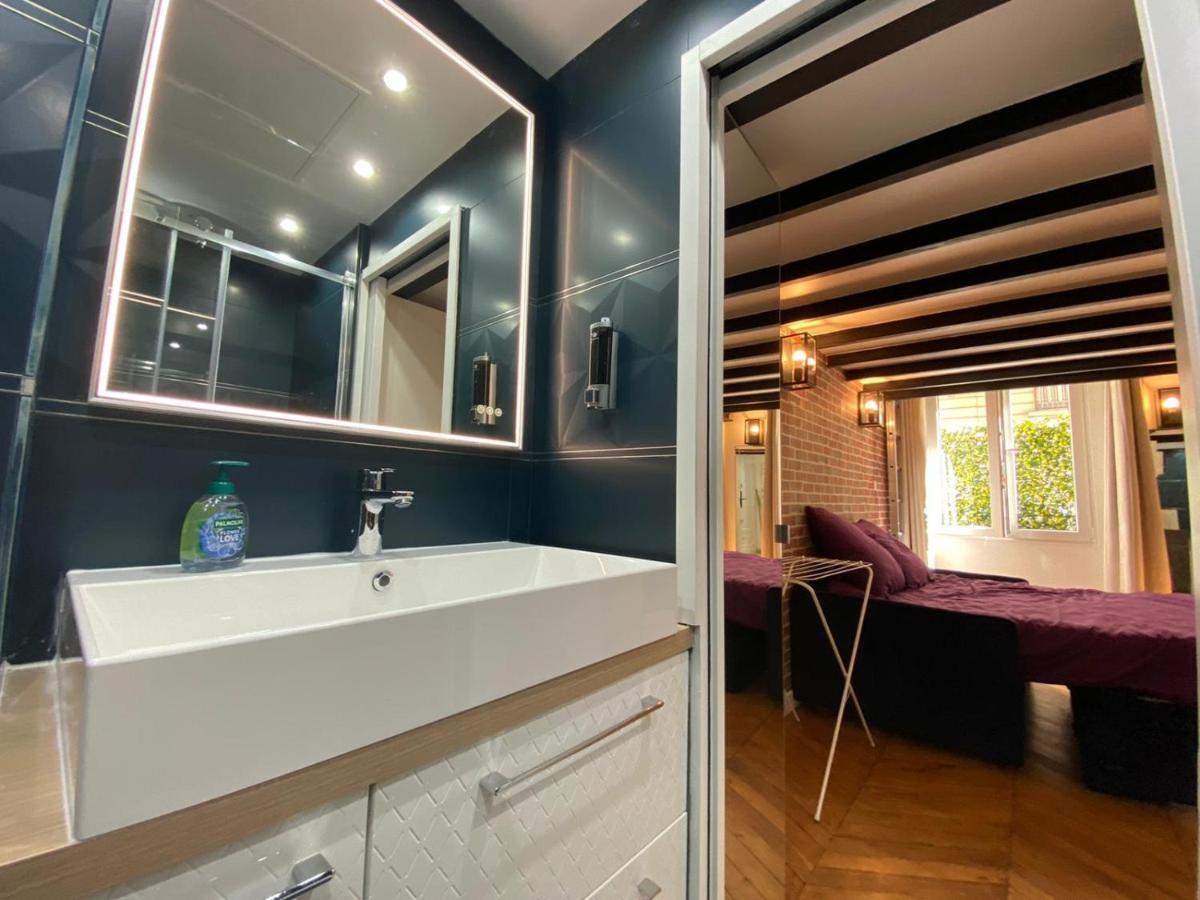 Aparthotel Beautiful Mini Loft Near Saint-Lazare Parigi Esterno foto
