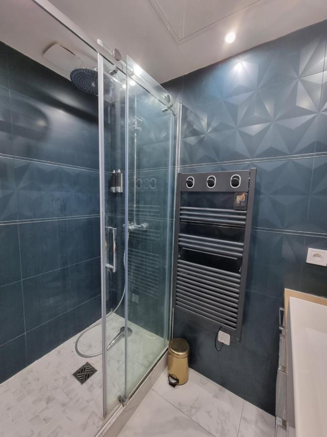 Aparthotel Beautiful Mini Loft Near Saint-Lazare Parigi Esterno foto